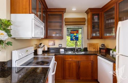 Keauhou Apartment | Hale Hahalua - Serenity and Ocean Views in Kailua-Kona at Keauhou Akahi