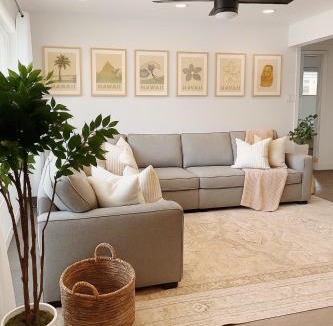 Laie House | Hale Moana Retreat AC Walk to Ocean and Spacious Family Stay