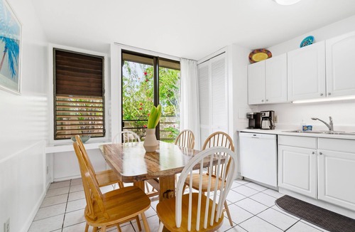 Kahuku House | Hale Niu ~ Coconut House