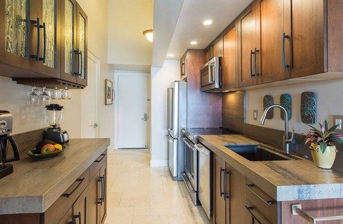 Princeville Condo | Hanalei Bay Resort 33056 By Parrish Kauai- great views full AC and walk to the b