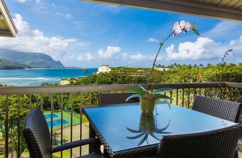 Princeville Condo | Hanalei Bay Resort 33056 By Parrish Kauai- great views full AC and walk to the b