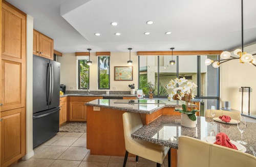 Princeville Condo | Hawaii Life Rentals Presents Puu Poa 307
