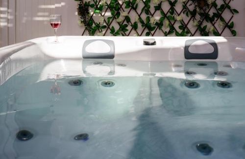 Oia Apartment | Heart of Oia - Private house with Jacuzzi