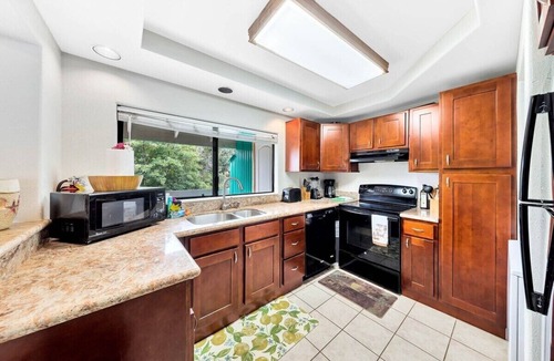 Princeville Hotel | Heavenly Kauai Destinations Hale Moi near Hideaway beach side A