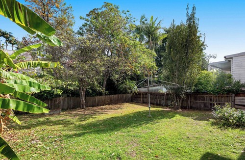 Highgate Hill House | Heritage 5BR home- minutes to Southbank,West End, perfect for a group.3parking