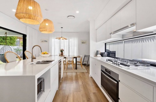 Kingscliff House | Holiday Haven on Spoonbill Pet Friendly with Pool