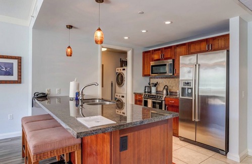 Kaanapali Condo | Honua Kai | Ocean View 2 BR Sleeps 6 | Car Incl. w/6+ Nights | HKH-412 by KBM