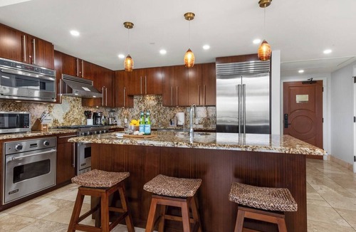 Kaanapali Condo | Honua Kai | Ocean View 3 BR Sleeps 8 | Car Incl. w/6+ Nights | HKH-204 by KBM