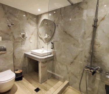 Karditsa Hotel | Hotel Avra