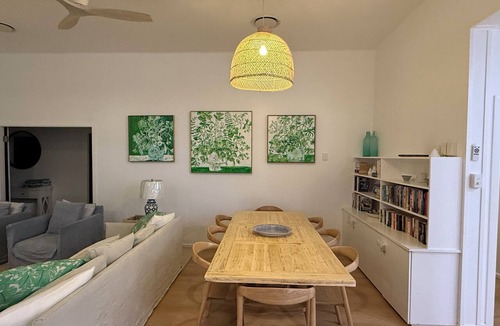 Yamba House | Huge Beach House in 5 star location