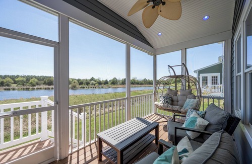 The Commons House | Indigo Sands Getaway! 4 Bedroom Duplex in the Bayside Resort and Golf Community! Community Pool, Tennis Courts, Close to the Beach, Free WIFI!