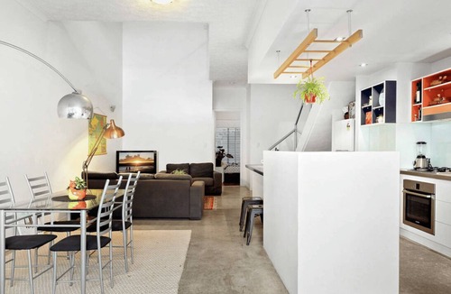 Fortitude Valley Apartment | James Street Designer 2-Storey Townhouse with Pool