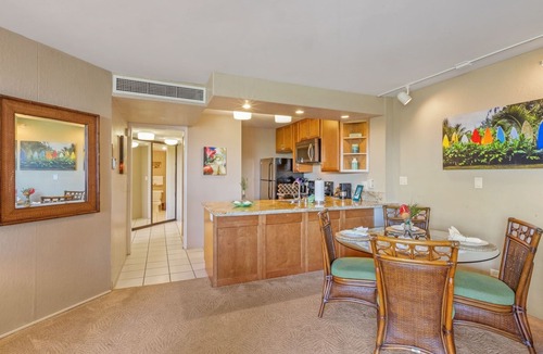 Honokowai Condo | Kaanapali Shores 422 - 1Br Condo