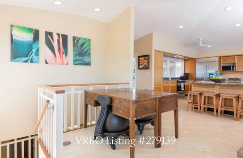 Kailua House | Kailua Oceanfront Villa with Heated Pool & Spa