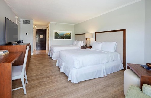 Hanamaulu Hotel | Kauai Beach Resort
