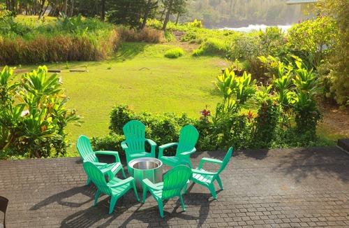 Kehena Beach Estates House | Kehena Black Sand Beach House - ocean view - swim spa