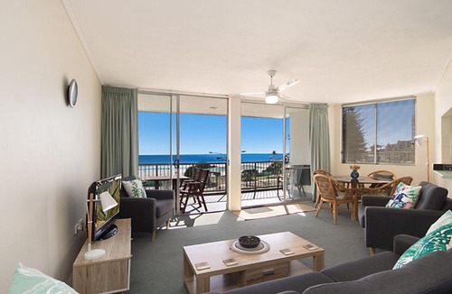 Coolangatta Apartment | Kingston Court Unit 11