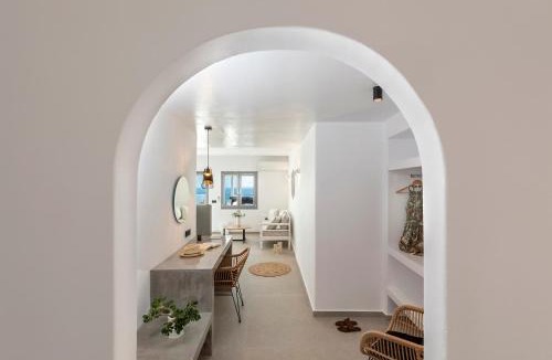 Vourvoulos Villa | La Estrella 4 Suites with Sea View & 4 Prive Hot Tub