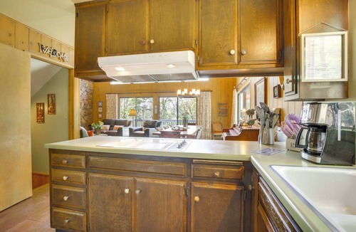 Lake Arrowhead House | Lake Arrowhead Family Home w/Game Room