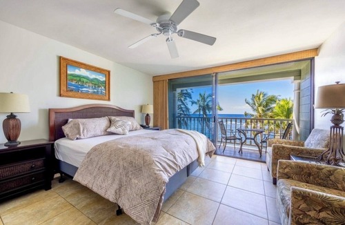 Historic Lahaina Front Street Apartment | Legal STR Hotel Zoned Lahaina Shores Beachfront Ocean Views Oasis