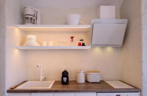 Imerovigli Apartment | LF Suites & Villas