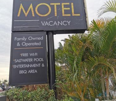 Labrador Hotel | Limassol Motel