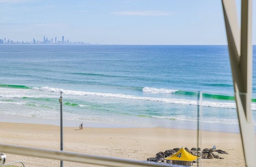 Coolangatta Apartment | Little Groyne Kirra Beach Unit 602 Brand new apartment with ocean views, Wi-Fi inc.