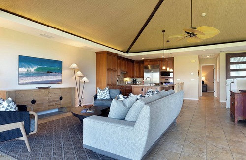 Kamuela House | Local Luxury Living!