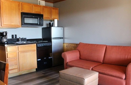 Canyon Lake Cabin | Lodge Suite Upstairs W/ Balcony - 206