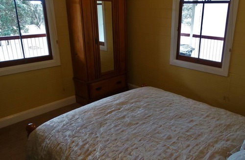 Eukey House | Loughmore House and Cottage