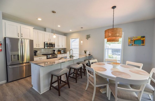 Long Neck House | Lovely home, beach, pools, family fun, pet friendly!