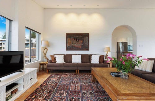 Yamba Apartment | Luxe Oceanfront Penthouse! Yamba's best address 3 bed 2 bath luxury living