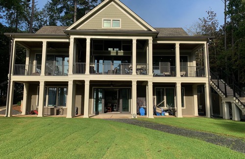 Eatonton House | Luxurious Lake Oconee Family Getaway!