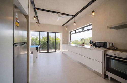 Bonogin House | Luxury 6BR Hinterland Retreat w/Pool &Scenic View