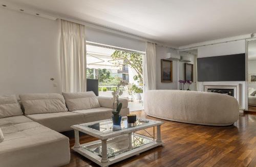 Voula Apartment | Luxury Apartment Demokratias
