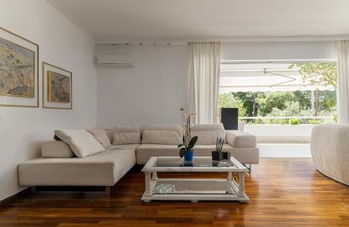 Voula Apartment | Luxury Apartment Demokratias