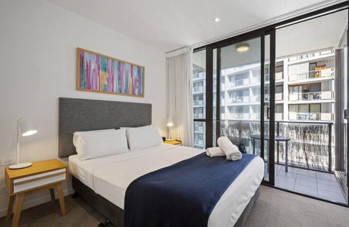 Broadbeach Apartment | Luxury Beaches Broadbeach 906