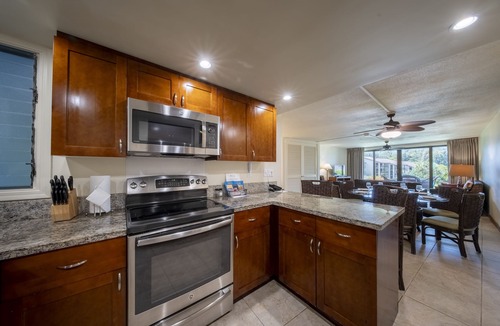 Princeville Hotel | Luxury Getaway in Princeville! Swimming Pool, Full Kitchen! #1 Resort on Kauai!