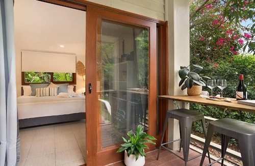 Macmasters Beach House | MacMasters Studio Retreat