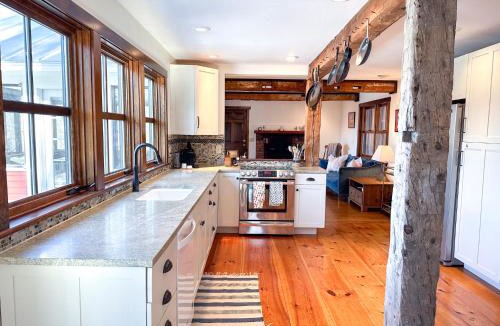 Warren House | Mad Mountain Meadows