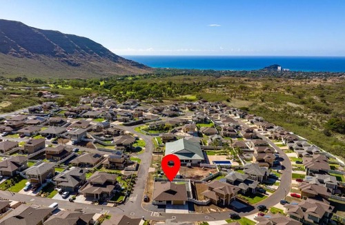 Makaha Valley House | Makaha Hideaway by AvantStay