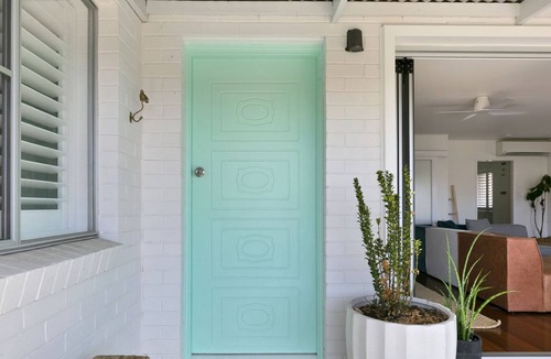 Yamba House | Malolo - A true Yamba favourite - PET FRIENDLY