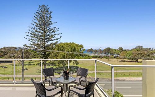 Kingscliff Apartment | Ming 3 Beachfront on Marine Parade