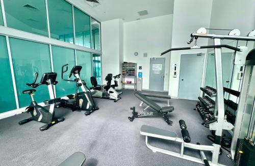 Southport Apartment | Modern 3 Bedroom Apartment near Tram