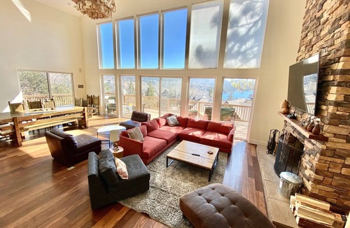 Lake Arrowhead House | Modern 6 bedroom retreat, stunning lake views, close to village!