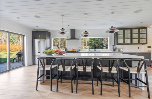 Jewett House | Modern Luxury in the Catskills! New 7 Bedroom Home