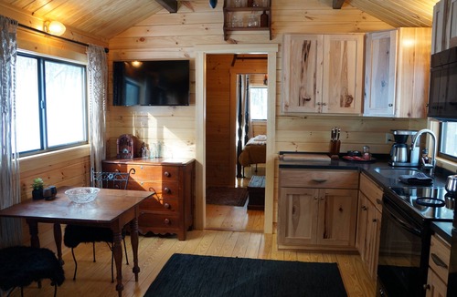 Waterbury Cabin | Moonlight Woods - Alchemist's Log Cabin
