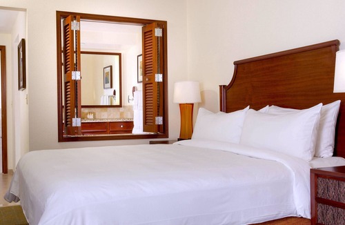 Ko Olina Resort | Mountain View - 3 Bedroom - Marriott's Ko Olina Beach Club - Full Resort Access