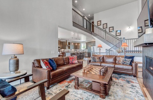 Woodmoor House | Mountain Views | Near Peak 8 | Hot Tub