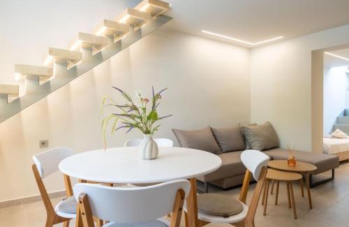 Kalamata Marina Apartment | Neilis - Modern Retreat in Central Kalamata